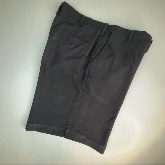 Dockers Golf 9” Shorts Relaxed Fit Flat Front - Picture 2 of 8